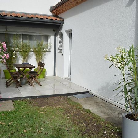 Domaine De L'Espiguette Bed & Breakfast Biganos Bagian luar foto
